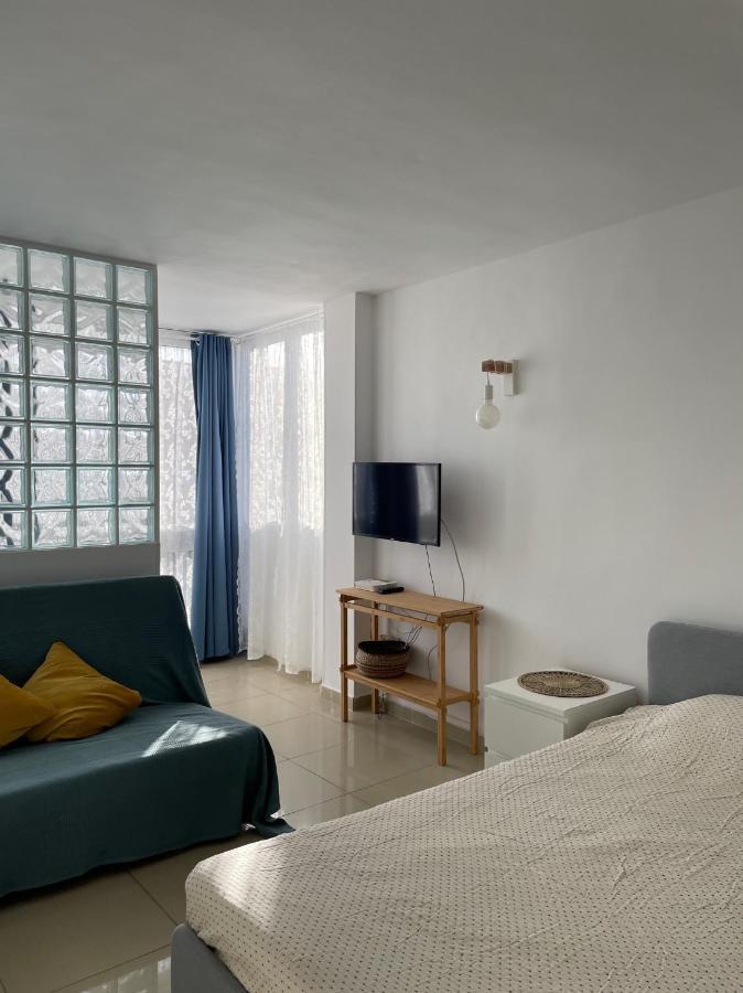 Studio Eldorado Arona  Kültér fotó
